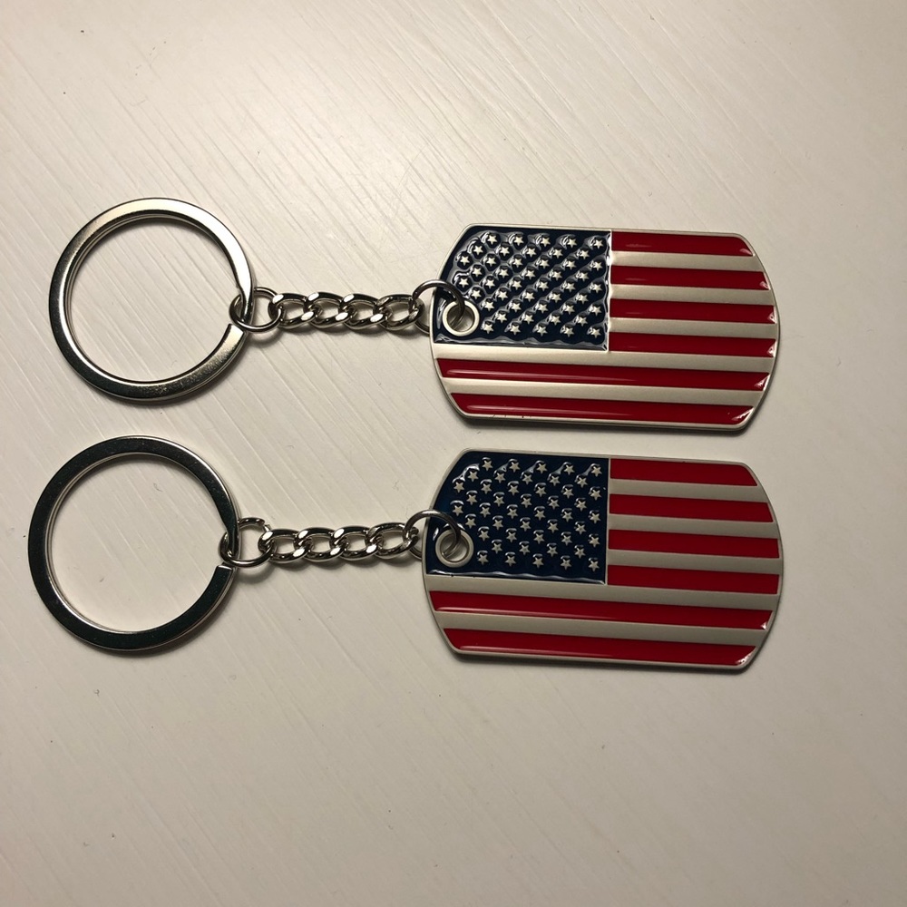 American Flag Keychain 2-Pack, July 4th/New Years Holiday Gifts, USA Key Ring.